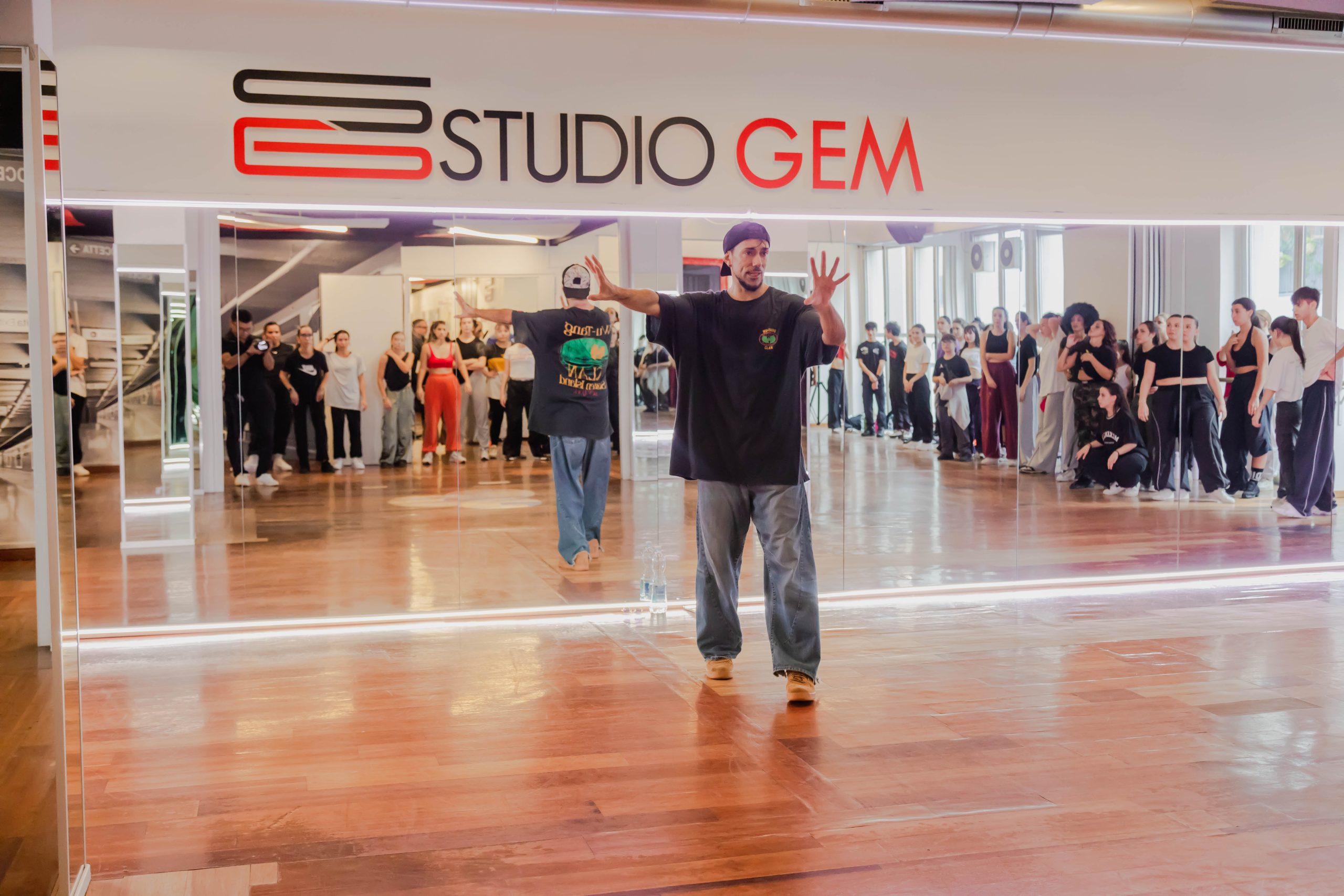 01 81Workshop Emanuel Lo Studio Gem Milano scaled | Studio Gem