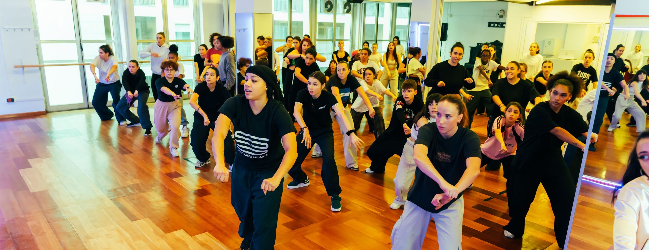 21Foto workshop Banana 1 dic 2024 scaled e1746803571787 | Studio Gem